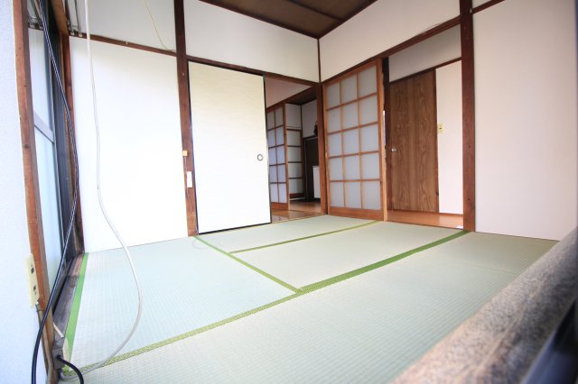 パレＮＴ高倉（北側）の和室|い草の香りが落ち着く素敵な和室です