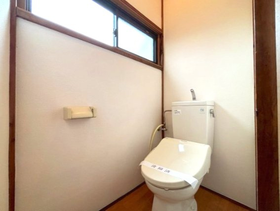 パレＮＴ高倉（北側）のトイレ|落ち着いたトイレです