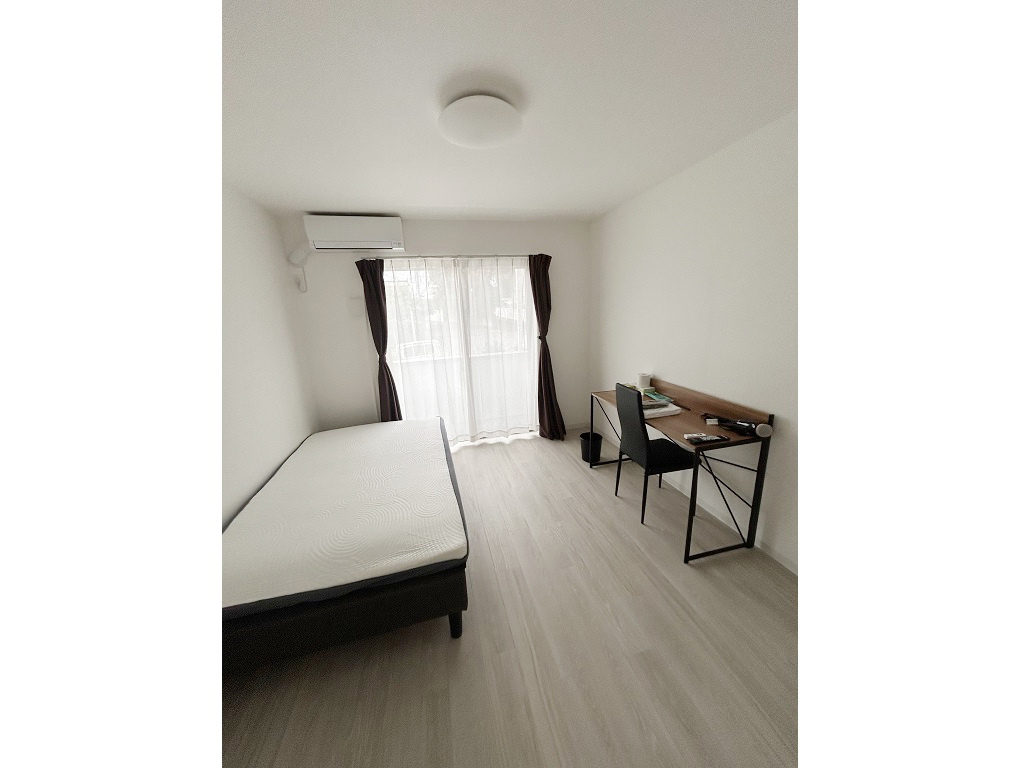 ジーメゾン入間東藤沢グリシーヌの内装|明るい室内です