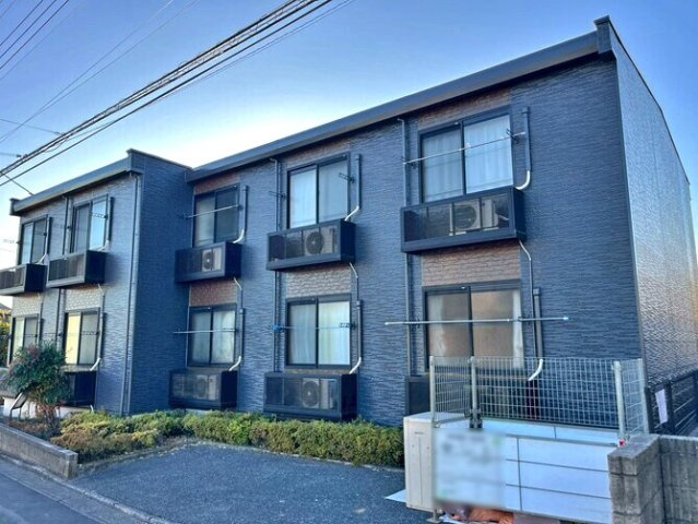 レオパレスアヴニール