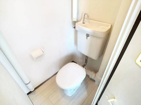 ビレッジハウス毛呂山1号棟のトイレ|ビレッジハウスの同一物件・同一タイプの間取りの写真です