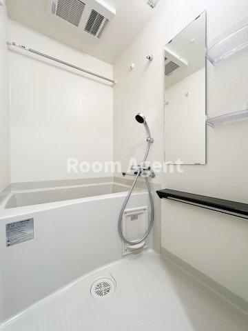 プレサンスTHE大須観音の浴室