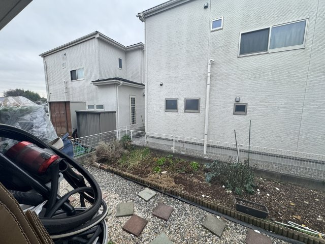 -三丁目不動産-　東松山市美原町の庭|たまにはお庭で休日を過ごしてみるのもよいかもしれません