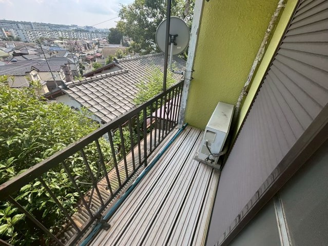 埼玉県狭山市広瀬台1丁目　中古戸建のバルコニー|2階のベランダです