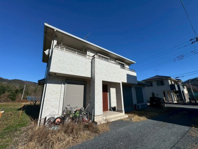 -三丁目不動産-　秩父郡長瀞町中野上　平成25年築　県民共済の外観|物件の外観です