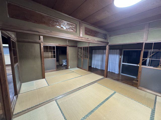 -三丁目不動産-　寄居町富田の和室|柔らかい畳が心地よい和室