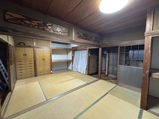 -三丁目不動産-　寄居町富田の和室|明るい和室です