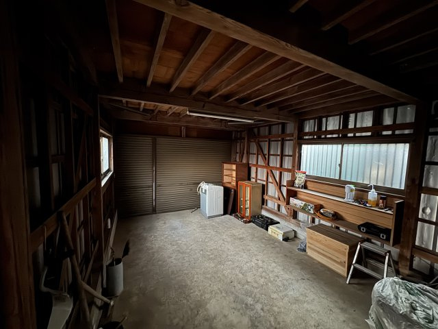 -三丁目不動産-　寄居町富田の前面道路含む現地写真|前面道路含む現地写真です