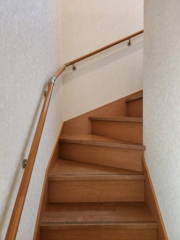 さいたま市見沼区戸建 の内装|明るい色調の室内です