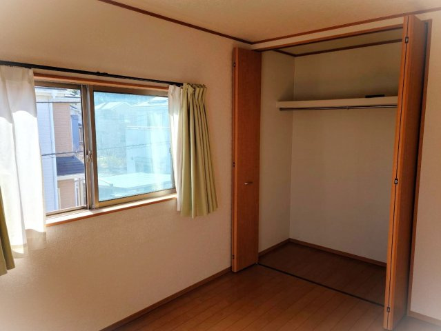 さいたま市見沼区戸建 の洋室|ゆったりした洋室です