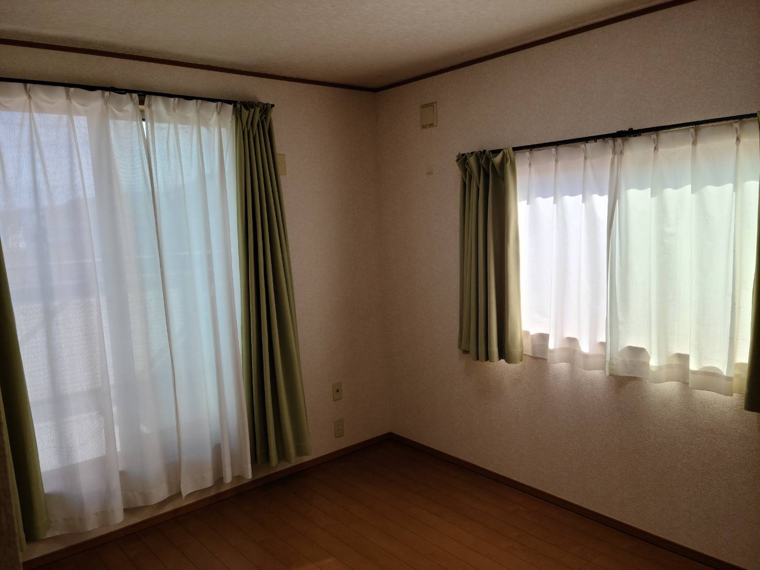 さいたま市見沼区戸建 の洋室|明るい洋室です