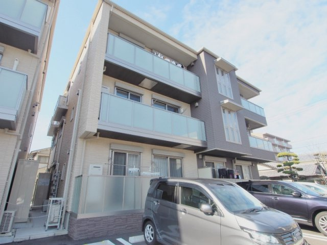 ヴァンルースの外観