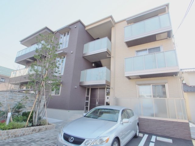 ヴァンルースの外観