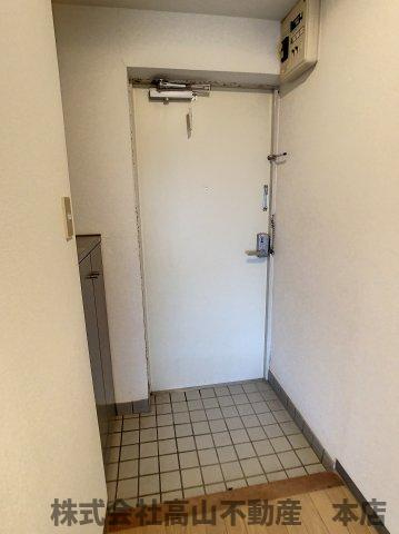 ステューディオTの玄関