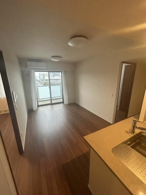 【居間・リビング】 | Brillia Tower 有明 MID CROSS(ブリリアタワー有明ミッドクロス)