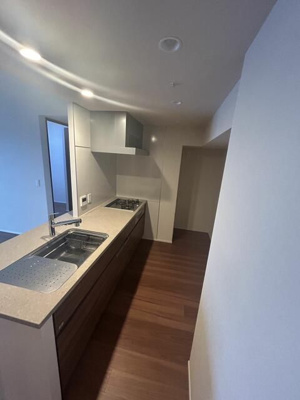 【キッチン】 | Brillia Tower 有明 MID CROSS(ブリリアタワー有明ミッドクロス)