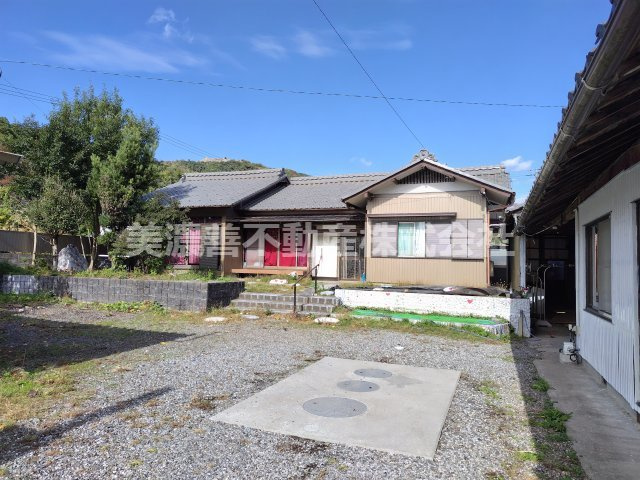 ６６１５２　揖斐郡大野町稲富中古戸建て