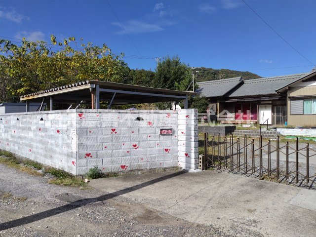 ６６１５２　揖斐郡大野町稲富中古戸建ての外観