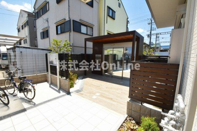 【エントランス】 | ラリュール