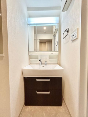 【独立洗面台】 | パグーロ東三国