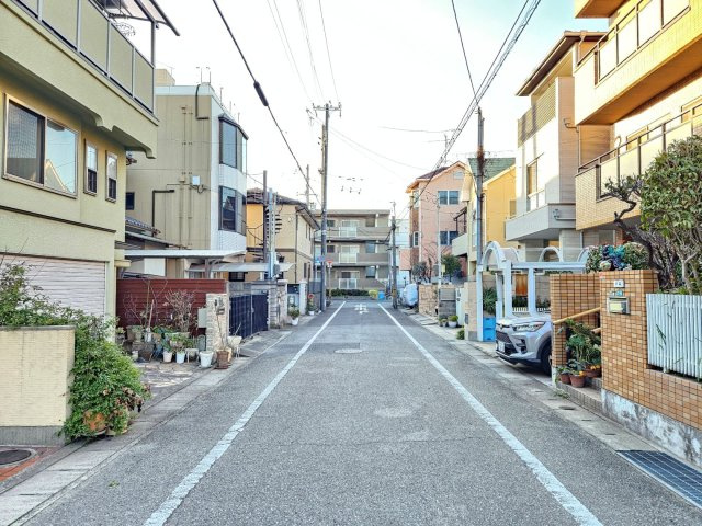 【前面道路含む現地写真】の画像