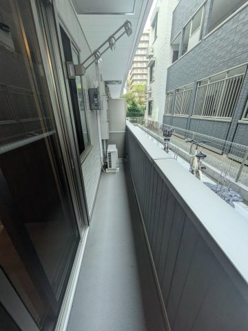 ゼラニウム湘南台のバルコニー