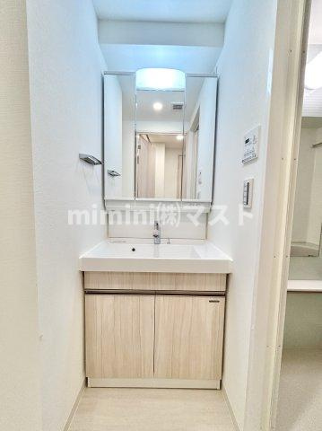 グランフェリーチェ・ナインの独立洗面台