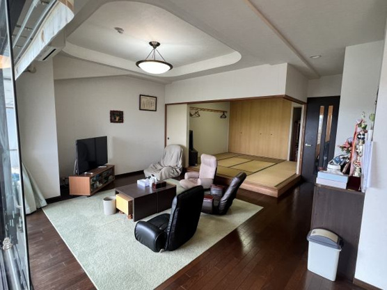 【ダイニング】 | クリオ伊東壱番館　10階