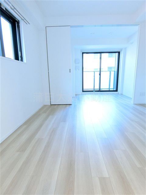 nido KAMATAの居間・リビング|LDK8帖　