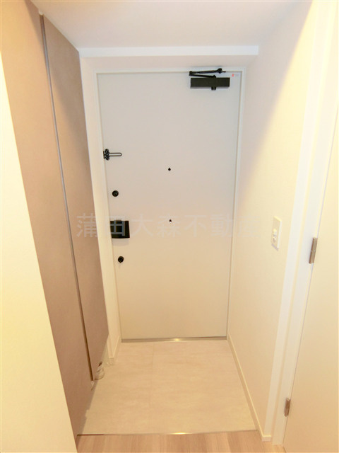 nido KAMATAの玄関