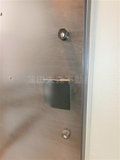 nido KAMATAの玄関