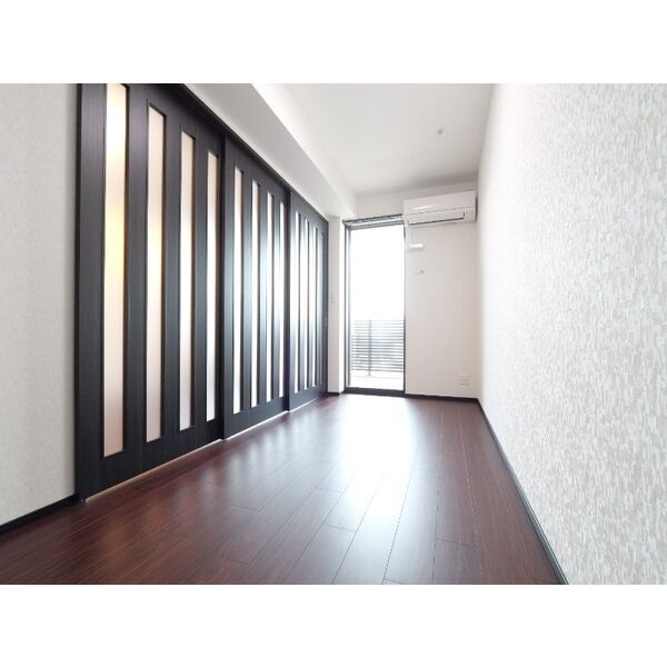 プレジオ永和ASIANの居間・リビング