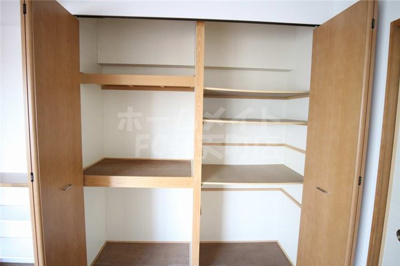 【収納】 | エル・セレーノ九条 | 収納のためのスペースです