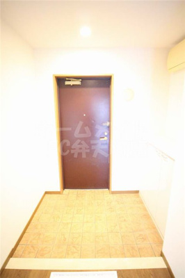 【玄関】 | エル・セレーノ九条 | 毎日通る玄関はこちらです