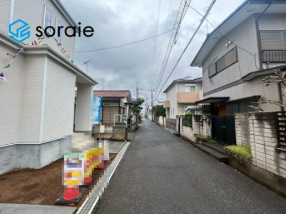 狭山市水野全1棟　新築戸建　ハートフルタウンの前面道路含む現地写真|3月26日撮影