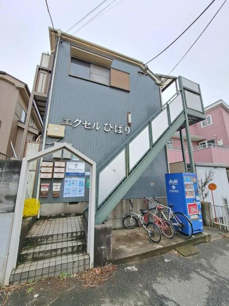 エクセルひばりの外観
