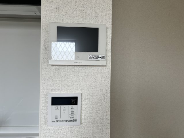 ジェントリー　ウエストの設備|TVモニターホン、追い炊き機能付き給湯