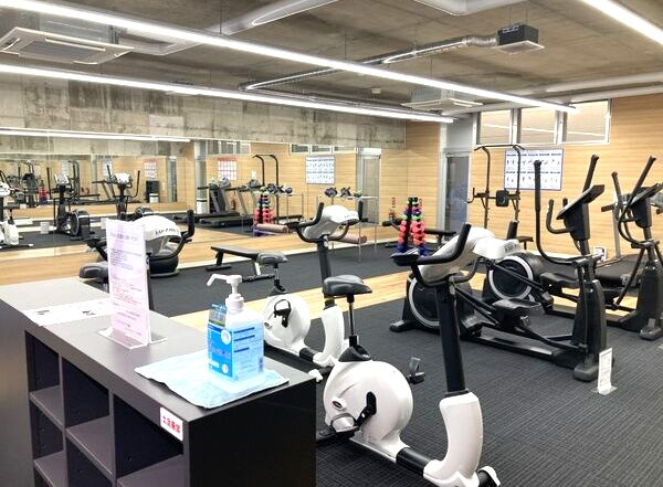 ソーラスフロント富船北棟のその他|トレーニングルーム