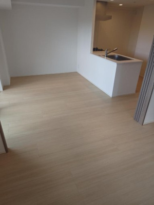 【居間・リビング】 | プレシス所沢元町 | 寒い冬でも足元ポカポカＬＤ床暖房付き