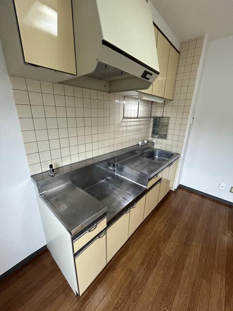 西山第9エルム大倉山のキッチン