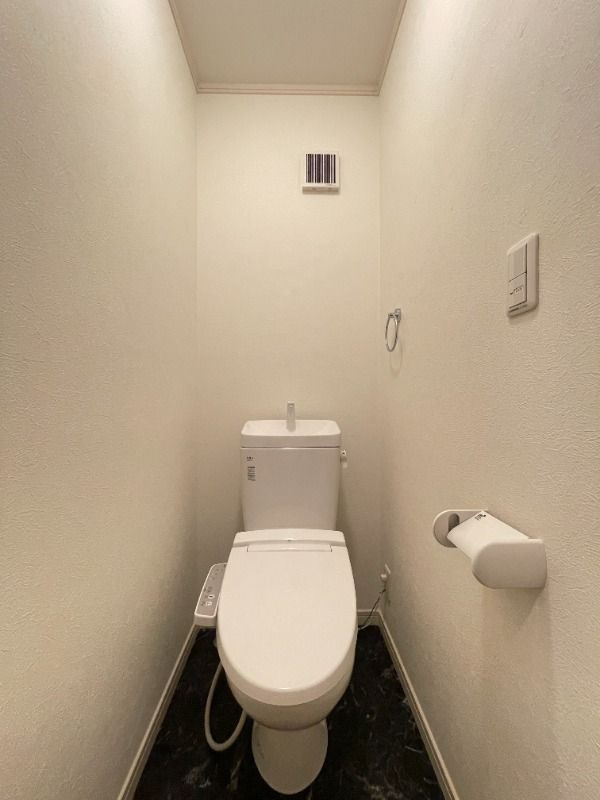 エスポワール北綾瀬のトイレ