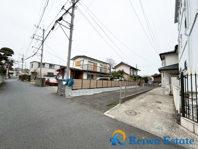 中古戸建　茅ヶ崎市高田1丁目の前面道路含む現地写真|生活便利施設が徒歩10分圏内に揃い生活利便性も高い住環境★