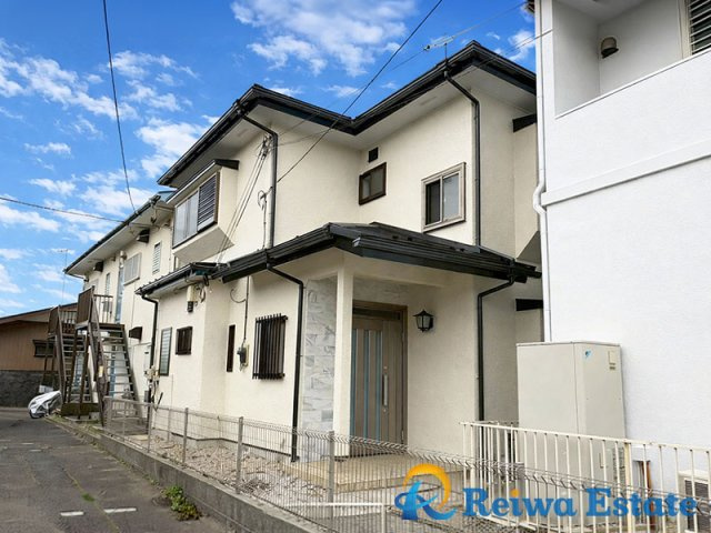 中古戸建　茅ヶ崎市高田1丁目の外観|小学校や買物施設が徒歩圏内で生活利便性が良い住環境です♪