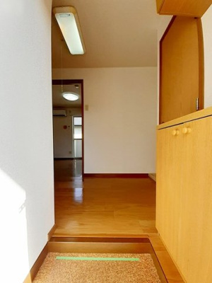 【玄関】 | エスポワール馬越