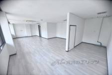 大津市大萱１丁目の店舗一部の内装