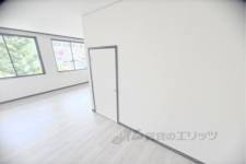 大津市大萱１丁目の店舗一部の内装