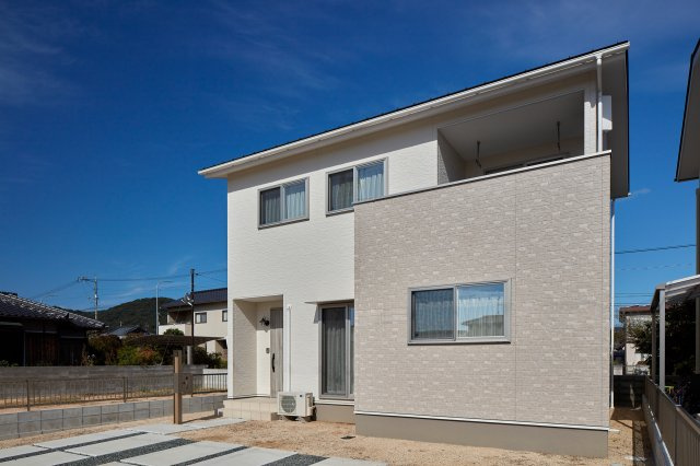 ミジュアリーコート辛川市場　④号地の外観|令和５年９月完成。 未入居築浅物件です。