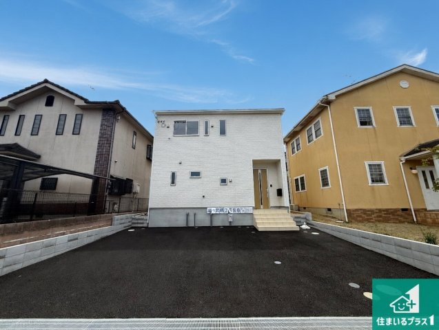 富田林市東板持町　第2期　新築一戸建ての駐車場|駐車スペース！散水栓があるので、こまめに愛車を洗えます！