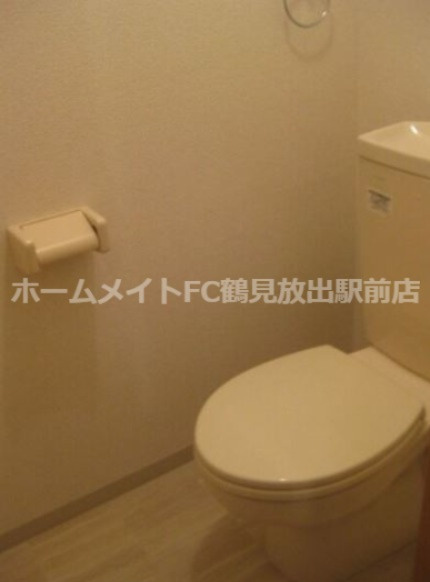 東大阪市長田西５丁目の賃貸マンションのトイレ