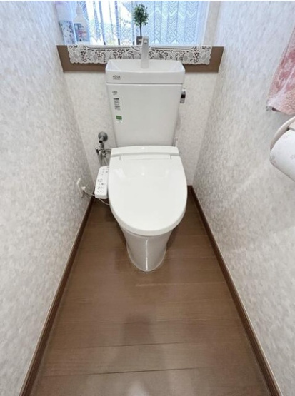 【トイレ】 | 各階にトイレがあり、朝の混雑緩和や来客時にも◎